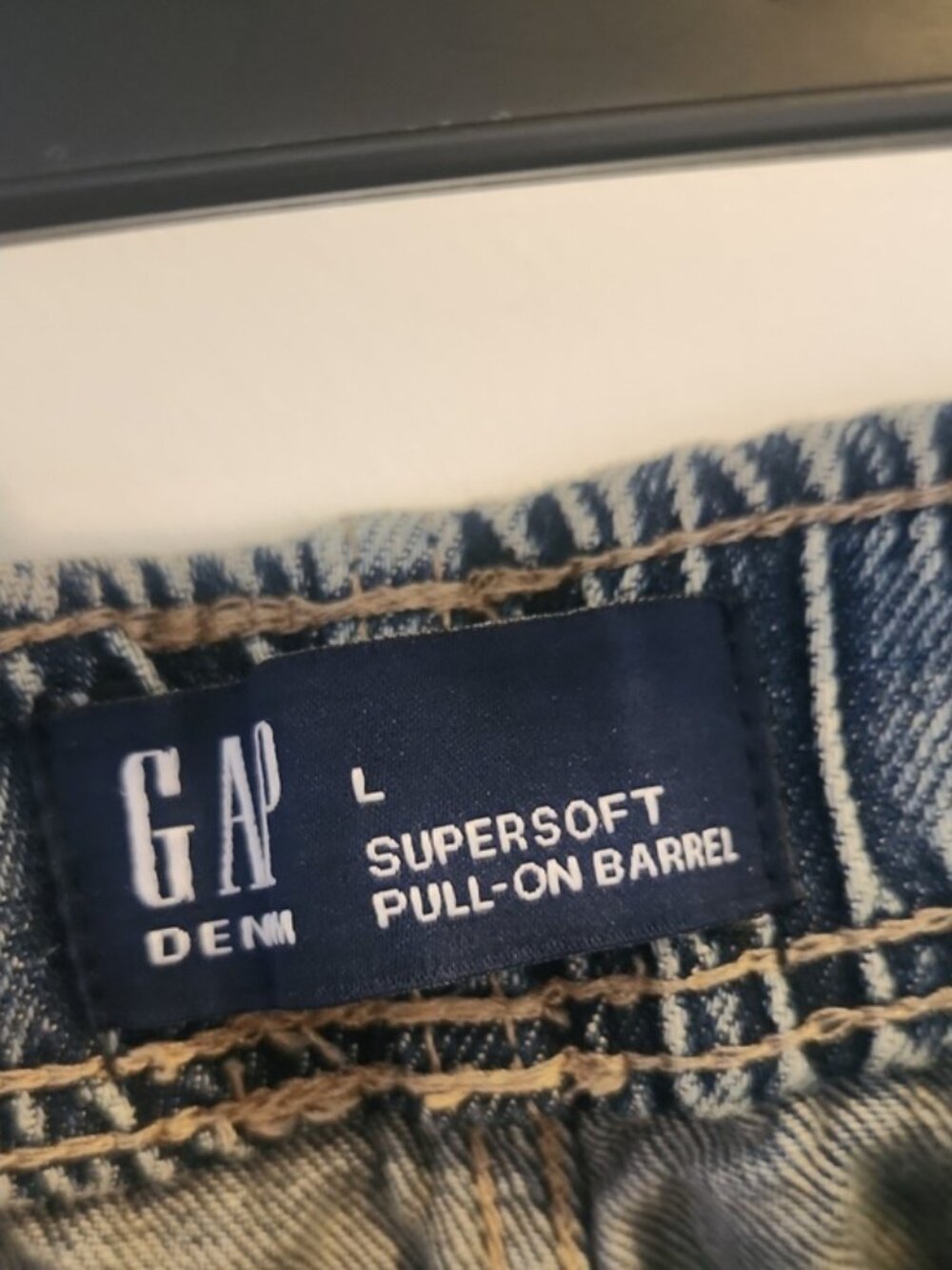 GAP Women's Light Wash Relaxed Drawstring Barrel Jeans - Picture 9 of 11